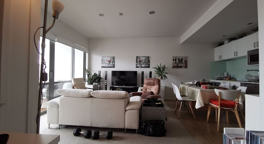  at 2F/136 Stancombe Road, Flat Bush, Manukau City, Auckland