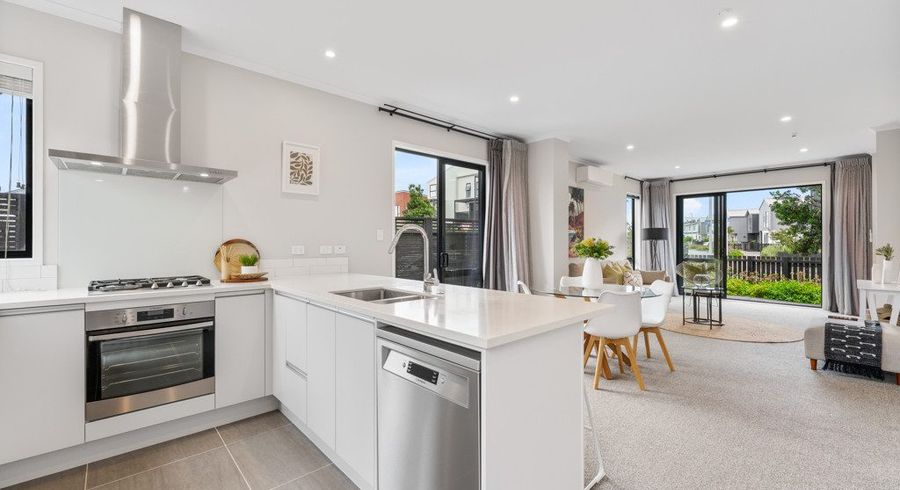  at 62 Nugget Avenue, Hobsonville, Waitakere City, Auckland