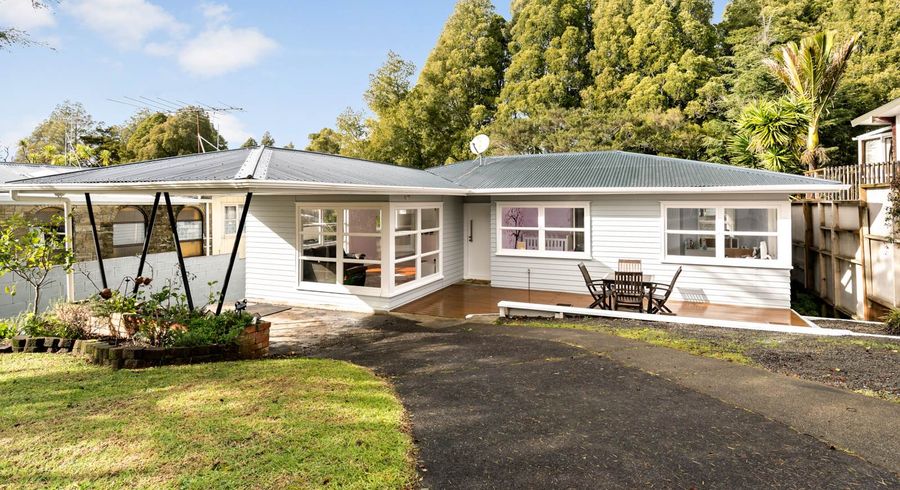  at 43 Moore Street, Hillcrest, Auckland
