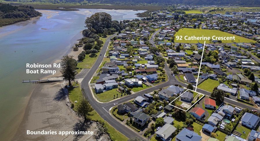  at 92 Catherine Crescent, Whitianga, Whitianga