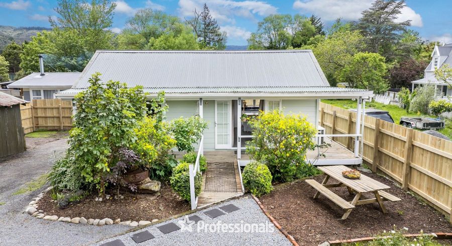  at 3 Plateau Road, Te Marua, Upper Hutt, Wellington