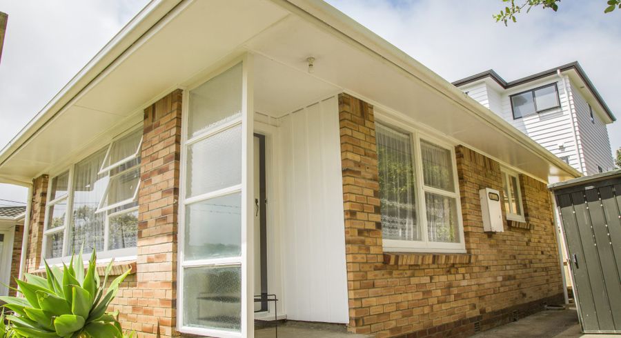  at 8B Tiber Road, Forrest Hill, North Shore City, Auckland