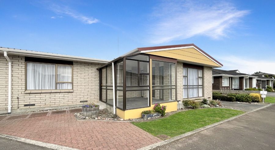  at 5 Chertsey Court, Roslyn, Palmerston North, Manawatu / Whanganui