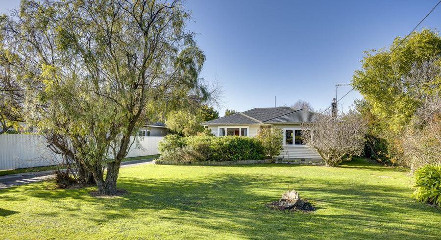  at 60 Napier Street, Jervoistown, Napier
