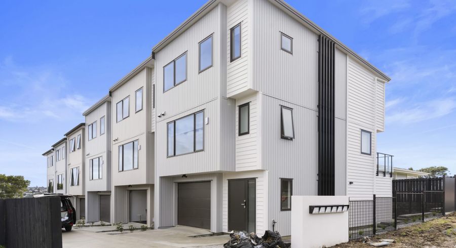  at 115A Bruce Road, Glenfield, Auckland