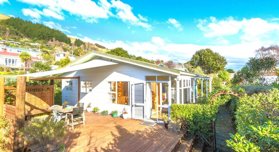  at 1/940 Atawhai Drive, Marybank, Nelson