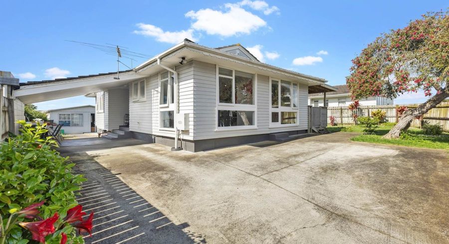  at 13 Kirkella Crescent, Mangere East, Auckland