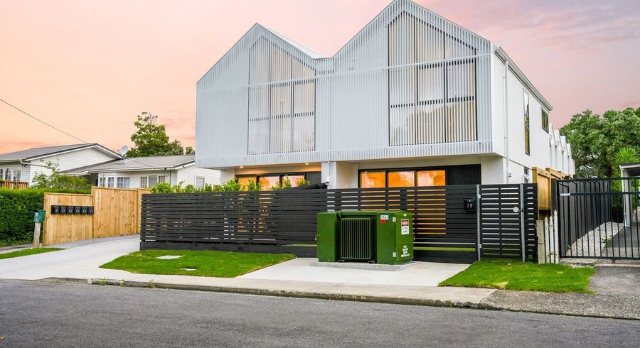  at 11 Paramu Avenue, Birkdale, North Shore City, Auckland