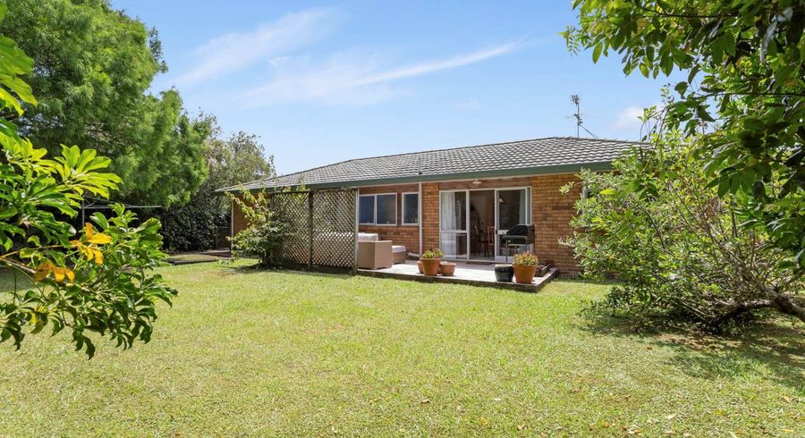  at 19 Waimoko Glen, Swanson, Auckland
