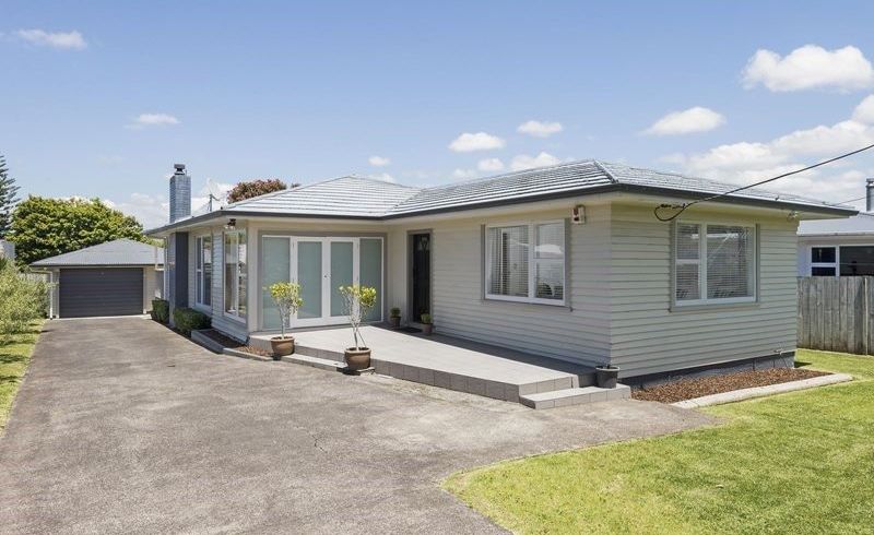  at 118 Taikata Road, Te Atatu Peninsula, Waitakere City, Auckland