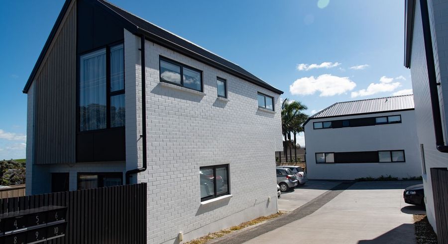  at 4/71 Ruawai Road, Mount Wellington, Auckland City, Auckland