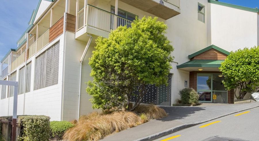  at 28/8 Girton Terrace, Mount Cook, Wellington