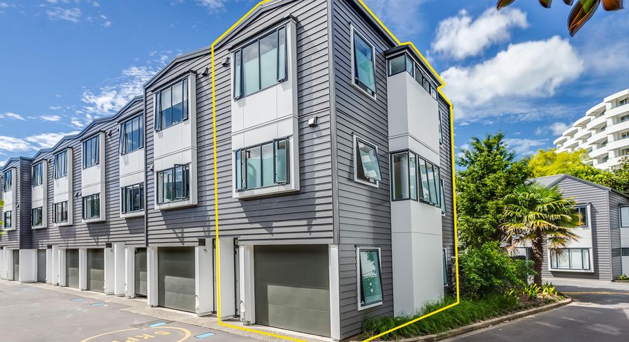  at 6 Sudbury Terrace, Parnell, Auckland
