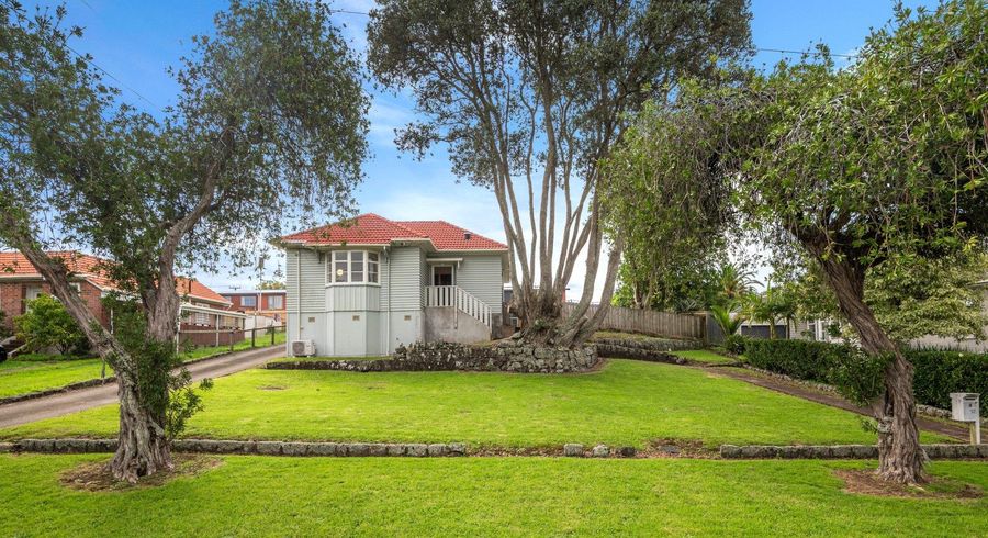  at 4 Massey Avenue, Greenlane, Auckland City, Auckland