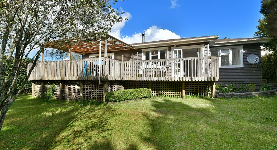  at 2/75 Rosedale Road, Pinehill, Auckland