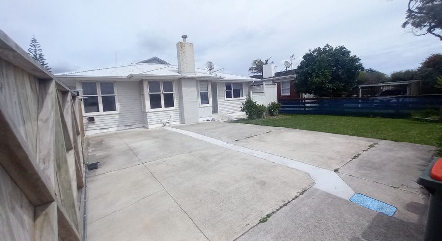  at 6  Riverina Avenue, Pakuranga, Manukau City, Auckland