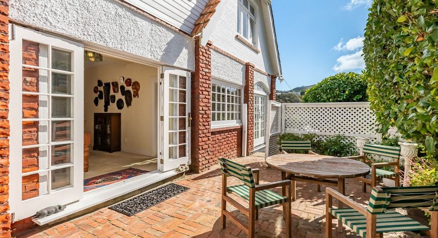  at 4 Blakey Avenue, Karori, Wellington, Wellington