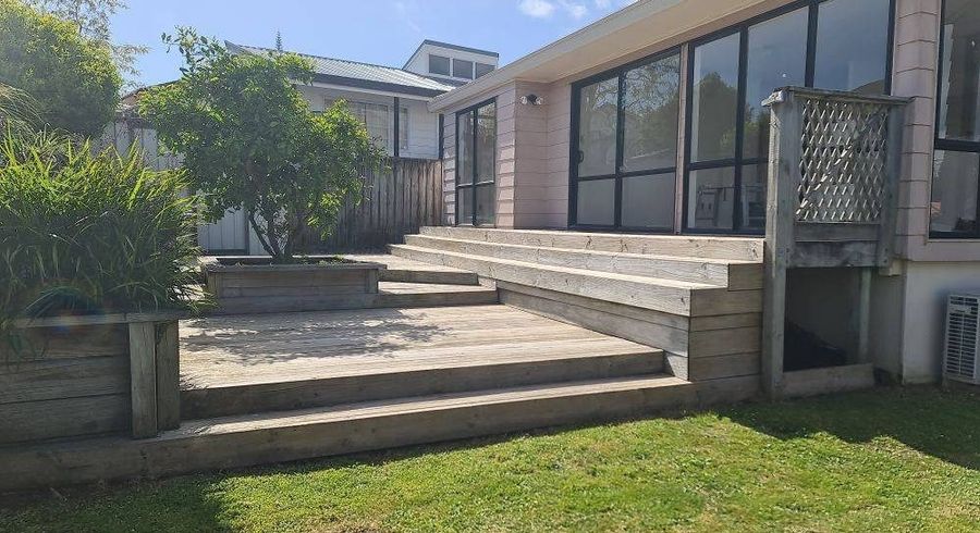  at 1/26 De Quincey Terrace, Highland Park, Manukau City, Auckland