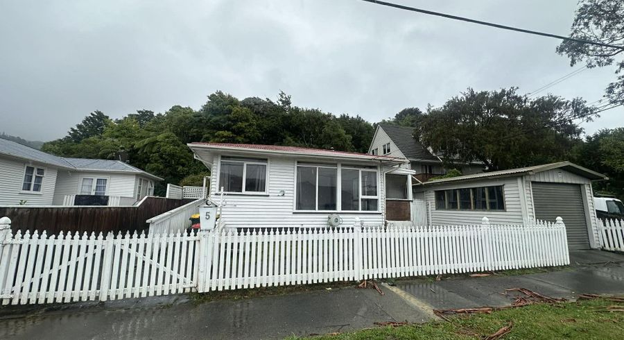  at 5 Bird Grove, Stokes Valley, Lower Hutt, Wellington