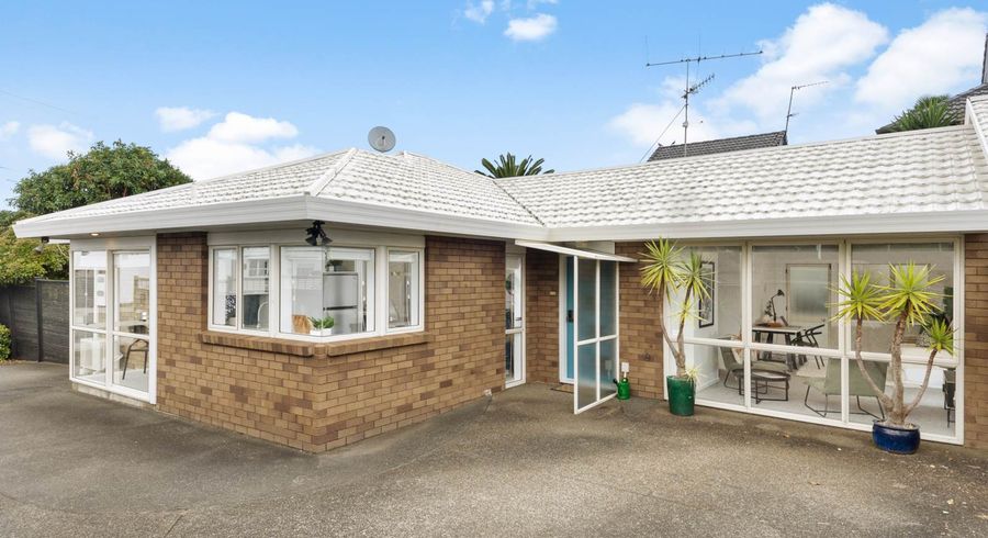  at 2/3 Ramsgate Street, Ellerslie, Auckland