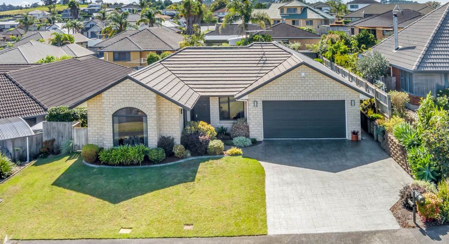  at 26 Manara Place, The Gardens, Auckland