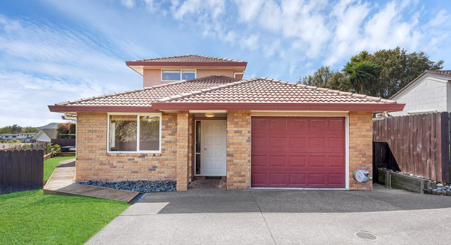  at 2/39 Marriott Road, Pakuranga Heights, Manukau City, Auckland