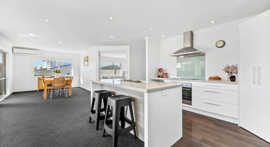  at 20 Weatherly Drive, Beachlands, Manukau City, Auckland