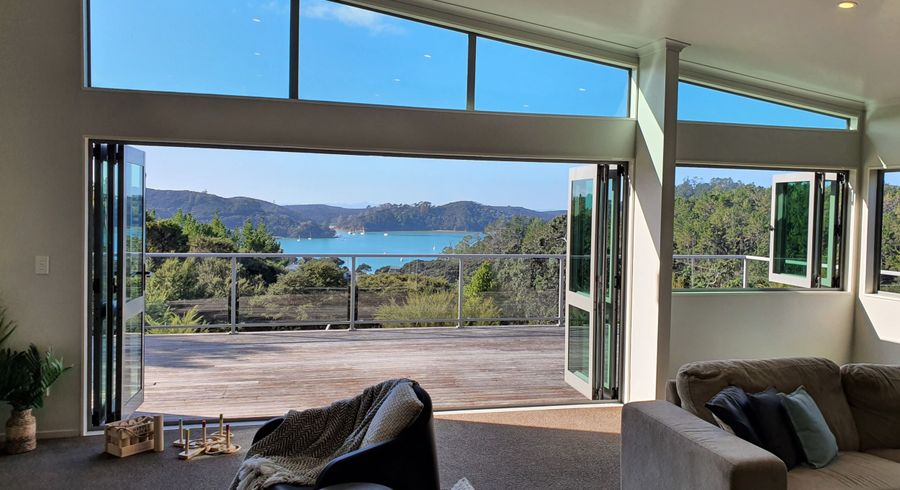  at 16 Wilson Avenue, Kawau Island