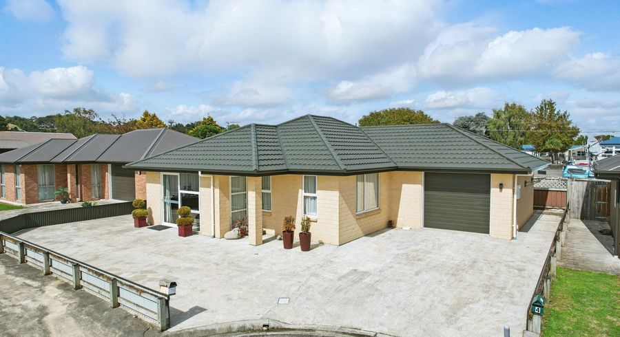 at 6 Brigidine Place, Pahiatua, Tararua, Manawatu / Whanganui