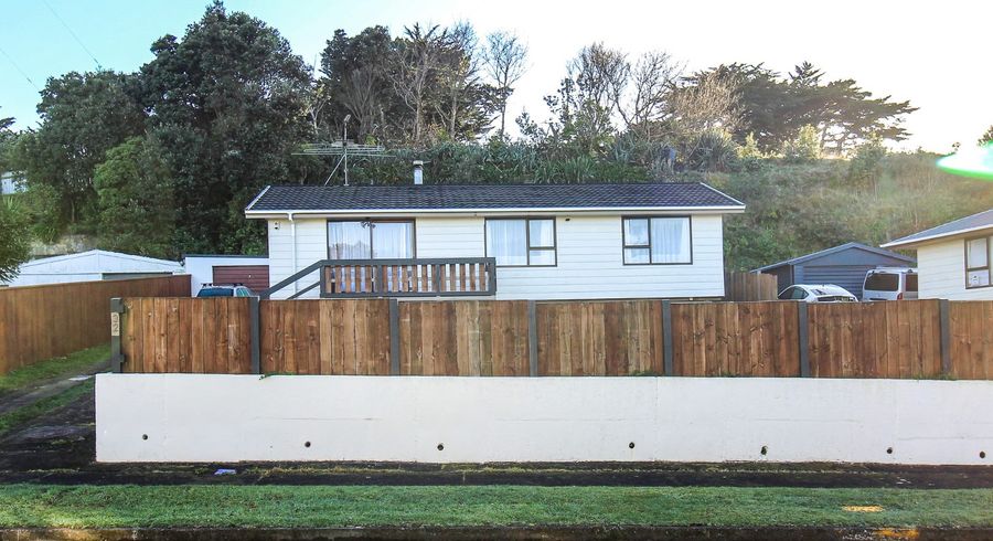  at 32 Owhiti Street, Titahi Bay, Porirua