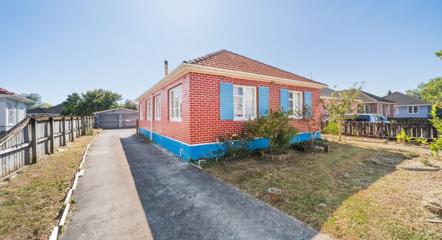  at 35 Rangiora Avenue, Roslyn, Palmerston North, Manawatu / Whanganui