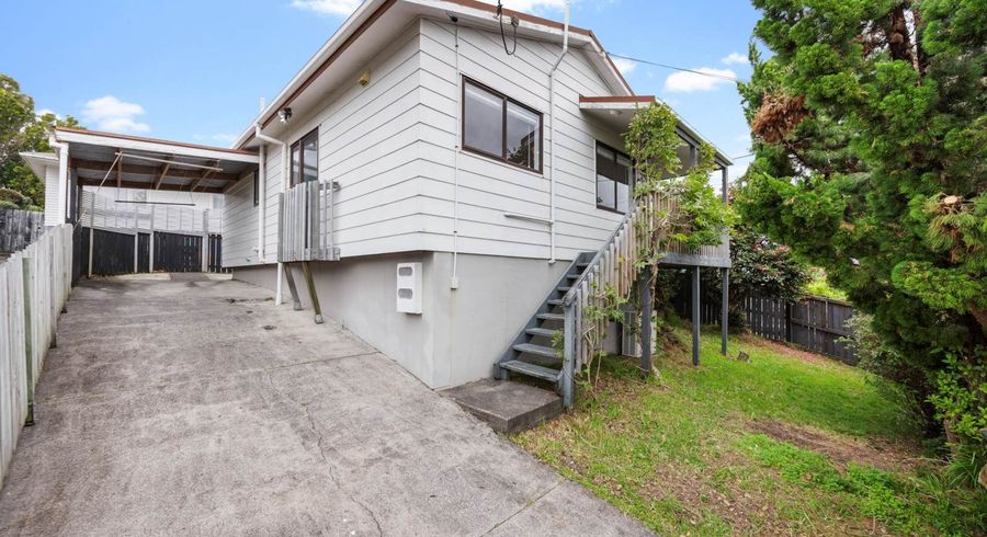  at 1/18 Sherwood Avenue, Te Atatu South, Waitakere City, Auckland