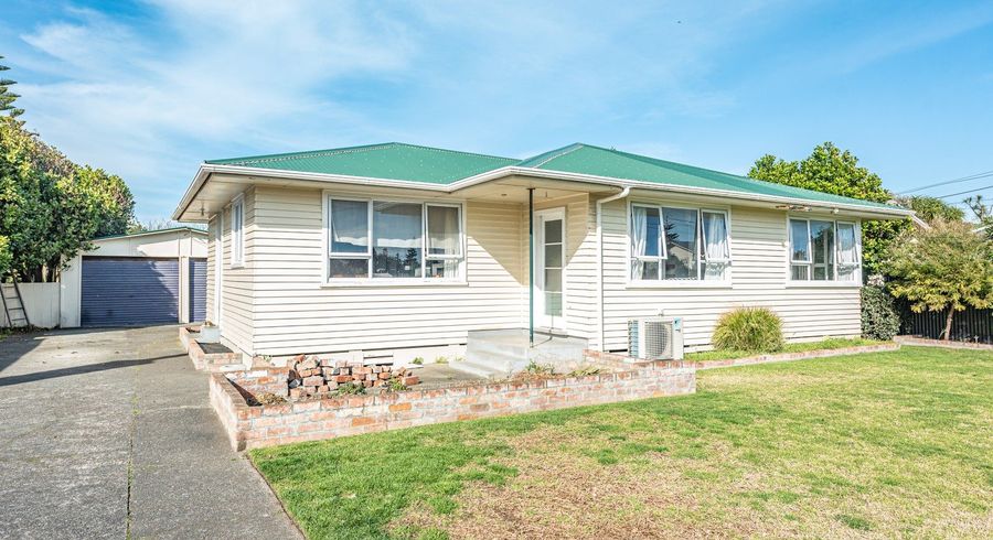  at 12 Manuka Street, Castlecliff, Whanganui