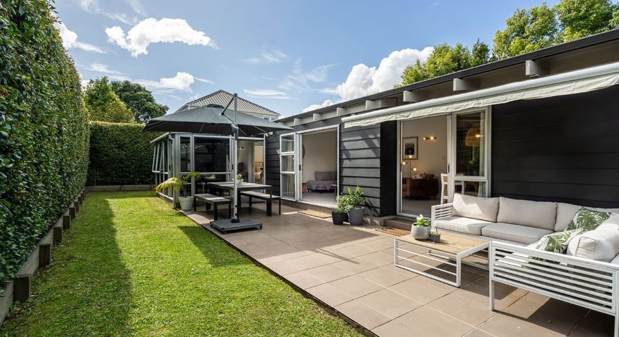  at 1/52 Norwood Road, Bayswater, Auckland