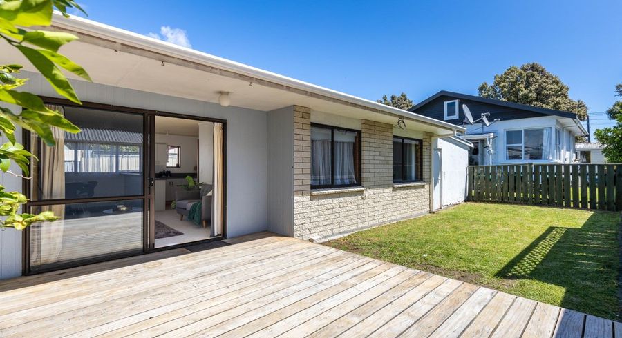  at 2/23 Record Street, Fitzroy, New Plymouth