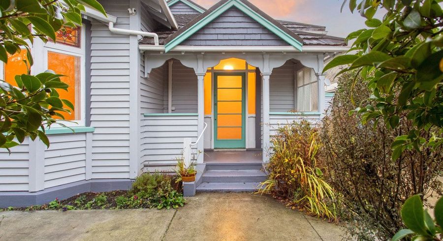  at 18 Sandwich Road, Beckenham, Christchurch City, Canterbury