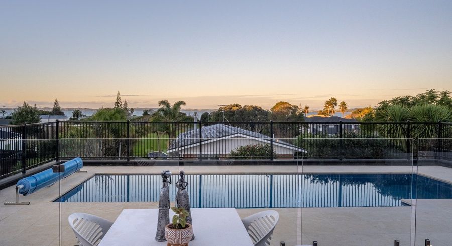  at 14A McCrystal Avenue, Bucklands Beach, Manukau City, Auckland