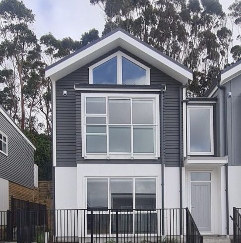  at 15 Tai Lane, Whitby, Porirua