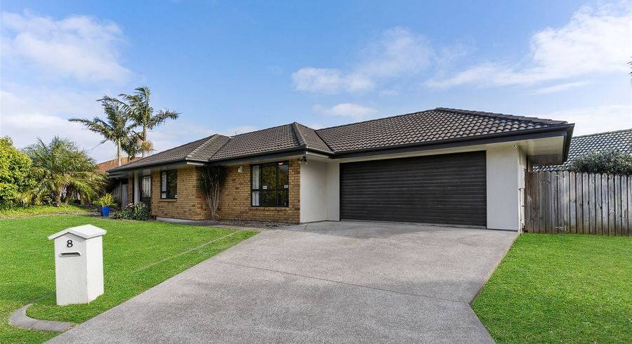  at 8 Frank Bunce Grove, Flat Bush, Auckland