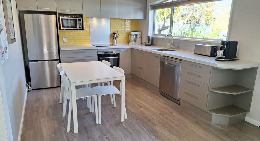  at 1/64 Abberley Crescent, St. Albans, Christchurch City, Canterbury