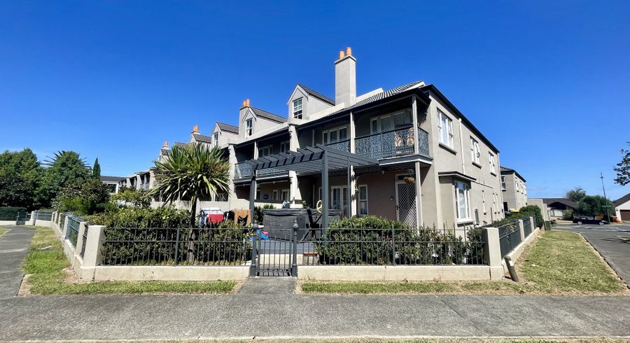  at 2 Leneford Drive, East Tamaki, Auckland