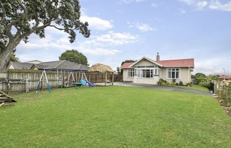  at 135 Mountain Road, Mangere Bridge, Manukau City, Auckland