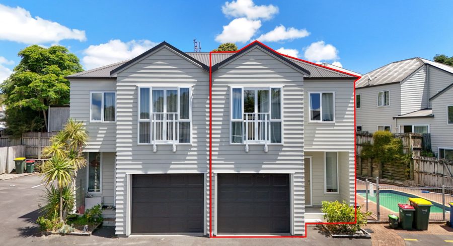  at 13/30 John Jennings Drive, Oteha, Auckland