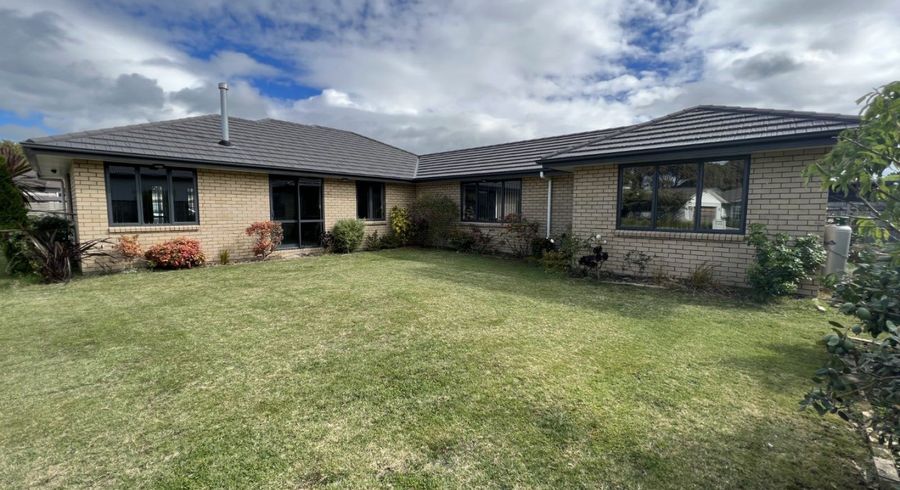  at 11 Doncaster Court, Awapuni, Palmerston North
