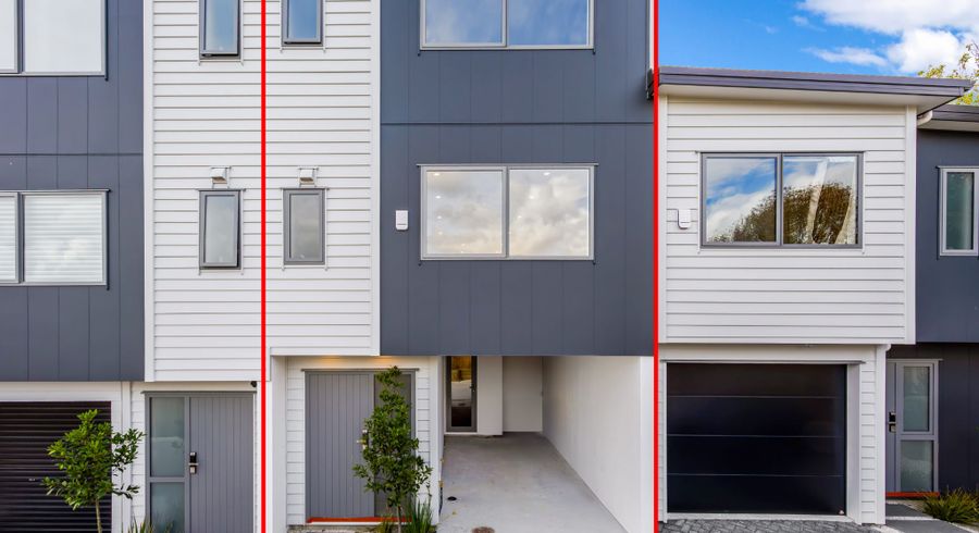  at 49D Oaktree Avenue, Browns Bay, North Shore City, Auckland