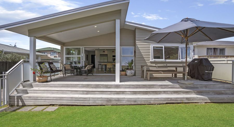  at 20 Howard Hunter Avenue, Saint Johns, Auckland City, Auckland