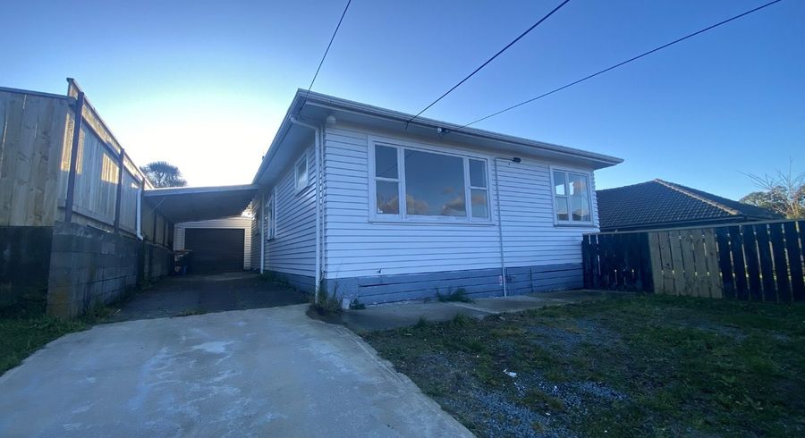  at 4 Lees Grove, Wainuiomata, Lower Hutt, Wellington