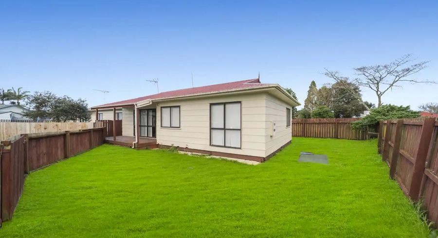  at 100A Shifnal Drive, Randwick Park, Manukau City, Auckland