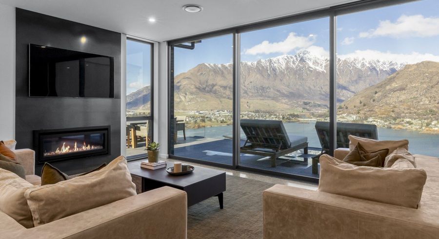 at 4 Lynch Lane, Queenstown Hill, Queenstown