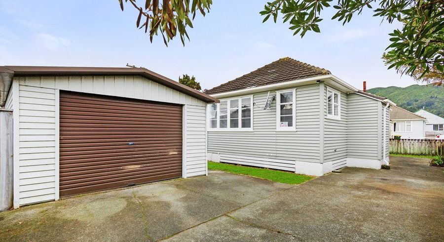  at 1/1 Strand Crescent, Naenae, Lower Hutt, Wellington